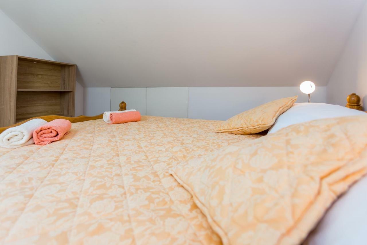 Apartmani Rebac Gata Buitenkant foto
