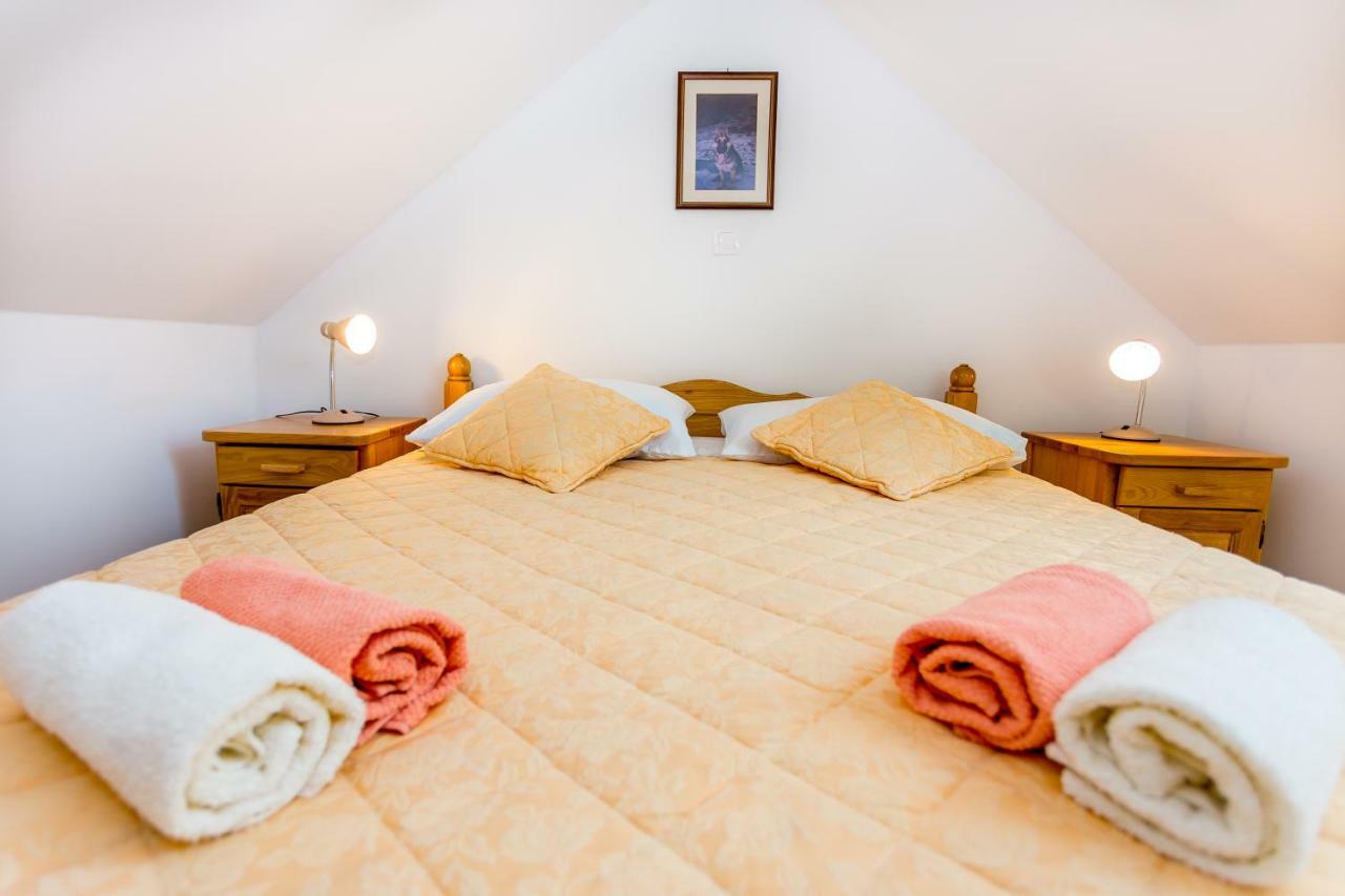 Apartmani Rebac Gata Buitenkant foto