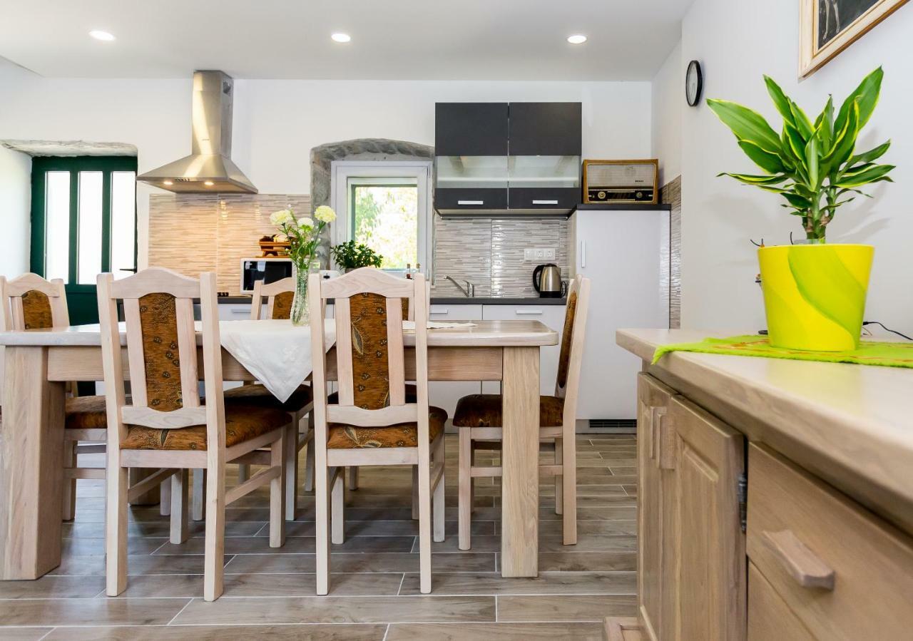 Apartmani Rebac Gata Buitenkant foto